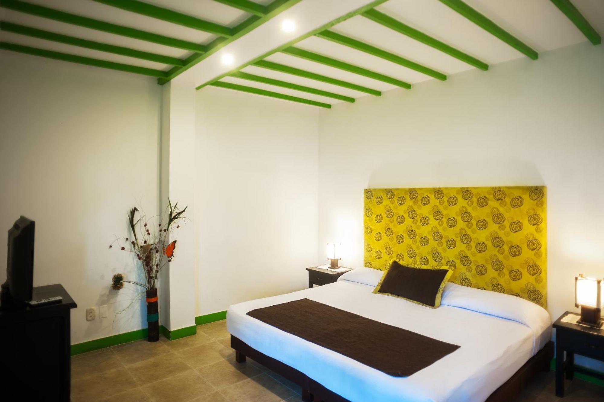 Hotel Campestre La Tata Montenegro Rum bild